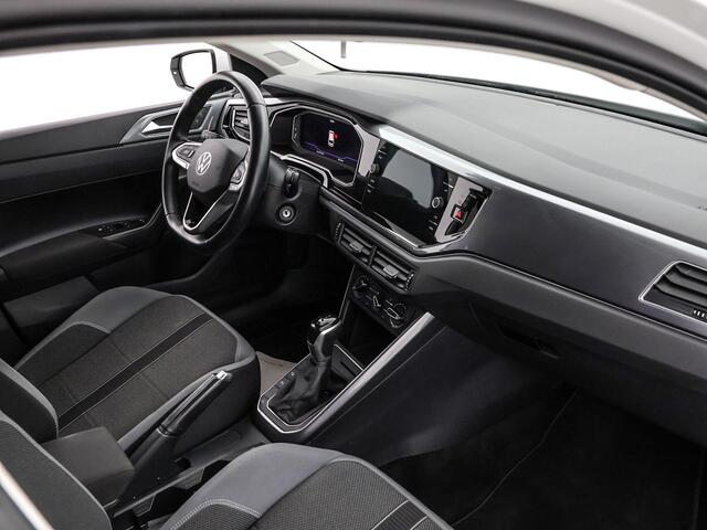 Volkswagen POLO 1.0 TSI 110pk DSG Style · Camera · Apple/Android Car Play · Dodehoeksensor · Parkeer Assistent · Stoelverwarming · Active Info Display ·