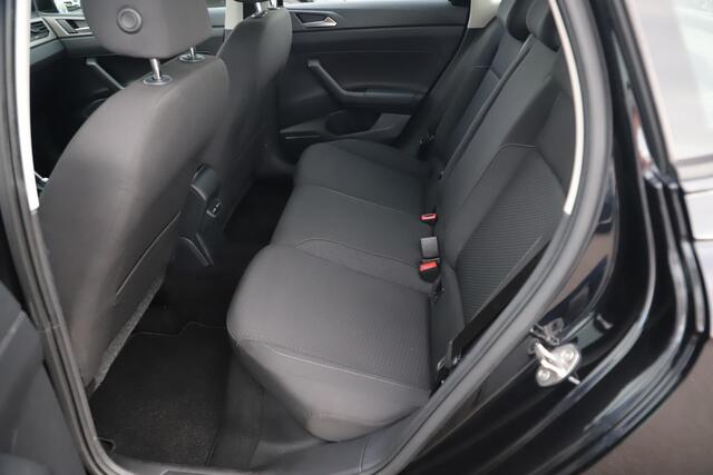 Volkswagen POLO 1.0 TSI Comfortline 95PK Navigatie Carplay Android Adaptive Cruise Airco LED
