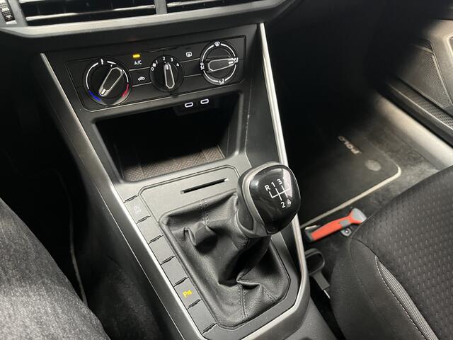 Volkswagen POLO 1.0 TSI Life / ADAPTIVE CRUISE/ PARKEER SENSOREN V+A/ APP-CONNECT/ GETINT GLAS/ DIGITAL DASH/ NAVI/ DAB/ AIRCO/ 15'' LMV