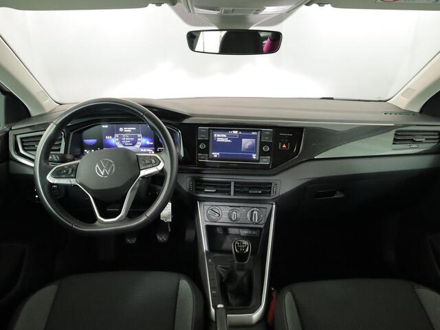 Volkswagen POLO 1.0 TSI Life 95pk 5bak | digital display 15'LM-velgen| Parksensors |