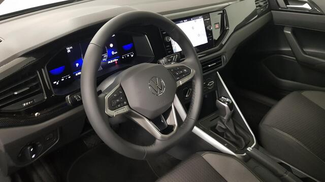 Volkswagen POLO 1.0 TSI Automaat Life Navigatie Airco Digitale Cockpit Stoelverwarming DAB Led Parkeer sensoren