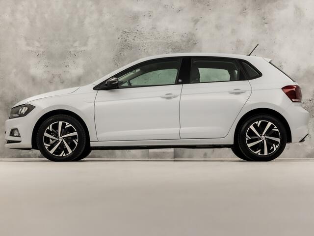 Volkswagen POLO 1.0 TSI Beats Sport Automaat (VIRTUAL COCKPIT, APPLE CARPLAY, GROOT NAVI, BEATS AUDIO, ADAPTIVE CRUISE, SPORTSTOELEN, LM VELGEN, NIEUWSTAAT)