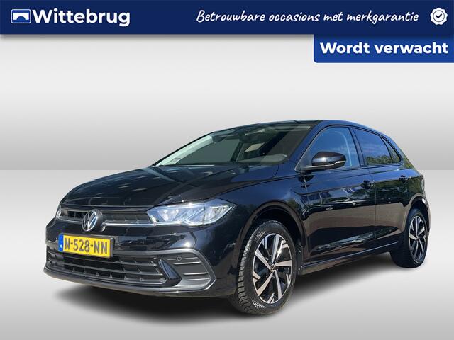 Volkswagen POLO 1.0 TSI Life / Carplay / Getint glas / Airco / Parkeersensoren V+A / 16 Inch