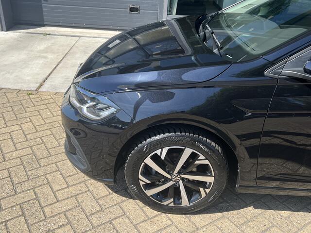 Volkswagen POLO 1.0 TSI Life / Carplay / Getint glas / Airco / Parkeersensoren V+A / 16 Inch