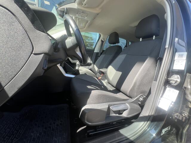 Volkswagen POLO 1.0 TSI Life / Carplay / Getint glas / Airco / Parkeersensoren V+A / 16 Inch