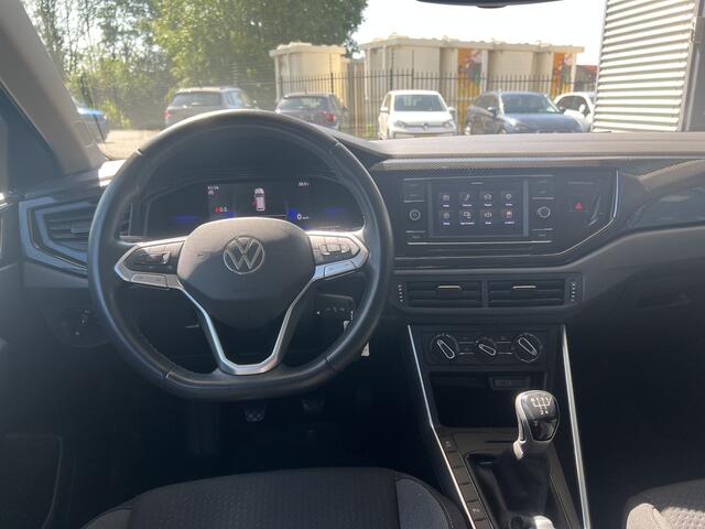 Volkswagen POLO 1.0 TSI Life / Carplay / Getint glas / Airco / Parkeersensoren V+A / 16 Inch