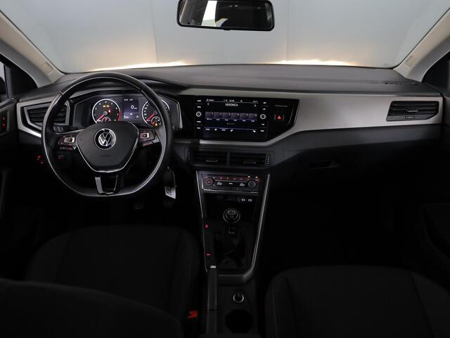Volkswagen POLO 1.0 TSI R-Line Edition 95 pk | Navigatie | Parkeersensoren | Achteruitrijcamera | Autom. airco | Apple Carplay/Android Auto | Adaptieve cruise control |