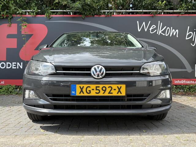 Volkswagen POLO 1.0 TSI Comfortline - Navigatie - Airconditioning - Trekhaak - Adaptieve Cruise Control