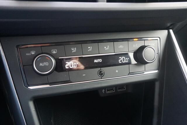 Volkswagen POLO 1.0 TSI Highline/Digi-Dash./PDC voor+achter/ Navigatie.