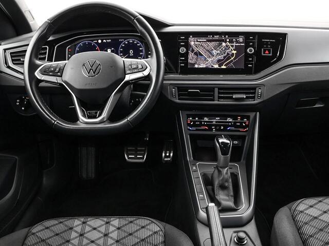 Volkswagen POLO 1.0 TSI 110pk DSG R-Line · Camera · Matrix LED · Stoelverwarming · Apple/Android Car Play · Sportstoelen · 16"Velgen · Stoelverwarming ·