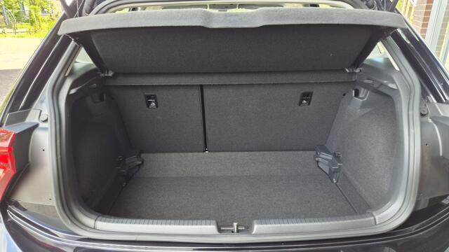 Volkswagen POLO 1.0 TSI Life, Automaat, Navigatie, NL Auto!