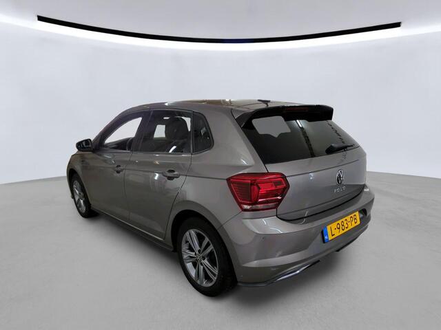 Volkswagen POLO 1.0 TSI R-Line / PANO/ TREKHAAK/ PARKEER SENSOREN/ NAVI/ AIRCO/ LED/ 16'' LMV