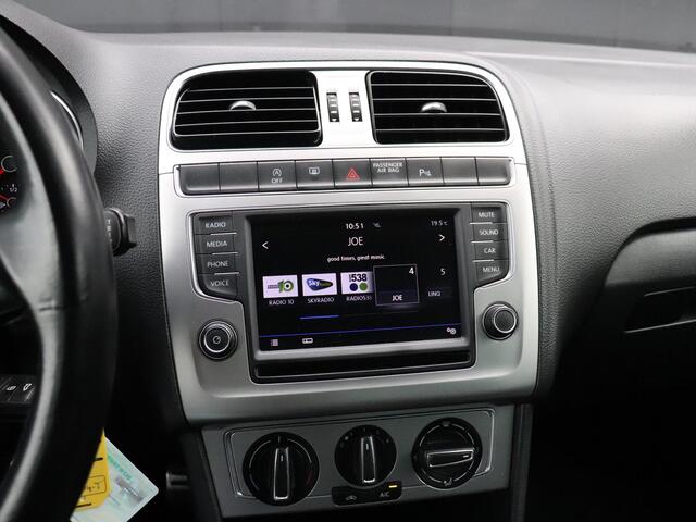 Volkswagen POLO 1.0 BlueMotion Edition 95 pk | PDC | TREKHAAK | APPLE CARPLAY | CRUISE | AIRCO |