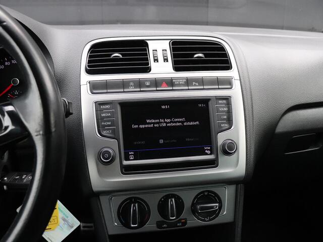Volkswagen POLO 1.0 BlueMotion Edition 95 pk | PDC | TREKHAAK | APPLE CARPLAY | CRUISE | AIRCO |