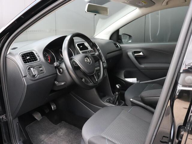 Volkswagen POLO 1.0 BlueMotion Edition 95 pk | PDC | TREKHAAK | APPLE CARPLAY | CRUISE | AIRCO |