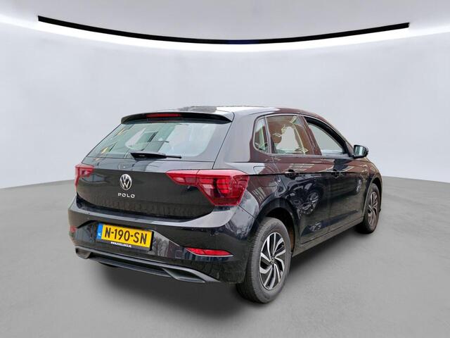 Volkswagen POLO 1.0 TSI Life / App. Connect / Airco / Parkeersensoren Achterzijde / 15'' LMV P4