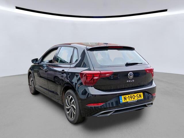 Volkswagen POLO 1.0 TSI Life / App. Connect / Airco / Parkeersensoren Achterzijde / 15'' LMV P4