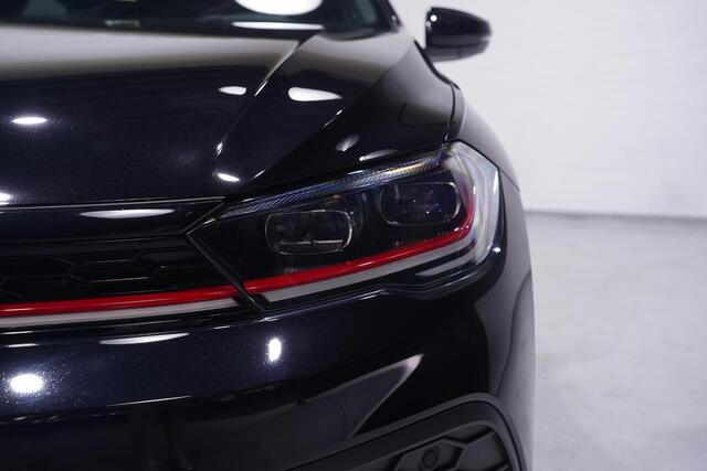 Volkswagen POLO 2.0 TSI GTI Apple Carplay IQ.Light Stoelverwarming Private glass ACC PDC V+A