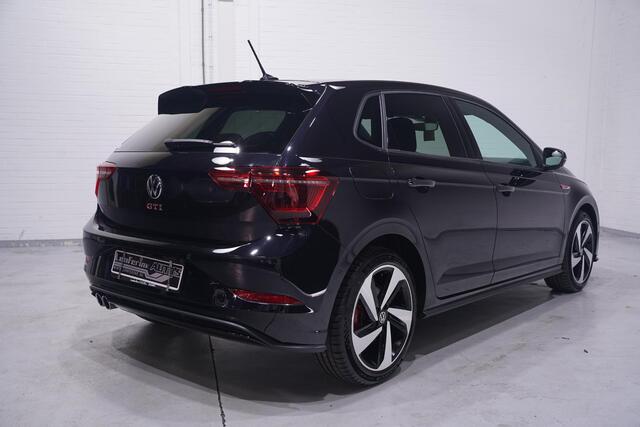Volkswagen POLO 2.0 TSI GTI Apple Carplay IQ.Light Stoelverwarming Private glass ACC PDC V+A