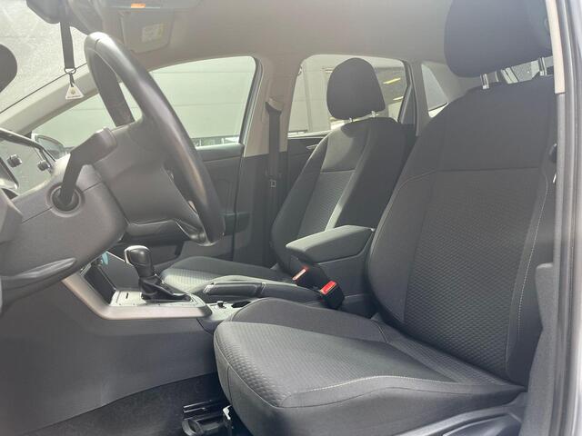 Volkswagen POLO 1.0 TSI 95pk DSG Comfortline · Camera · Apple/Android Car Play · P-Sensoren · Navigatie · DAB · 15'' Inch ·