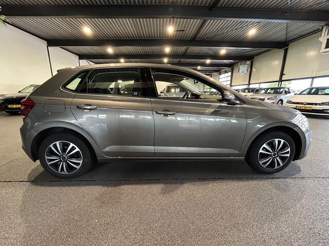 Volkswagen POLO 1.0 TSI Comfortline Navigatie | Airco | Cruise | Bocht verlichting