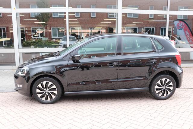 Volkswagen POLO 1.0 BlueMotion Automaat. Nvigatie