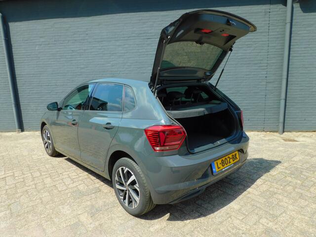 Volkswagen POLO 1.0 TSI Highline 1e EIGENAAR! CARPLAY/ANDROID! CAMERA! CRUISE! CLIMA! BLUETOOTH!