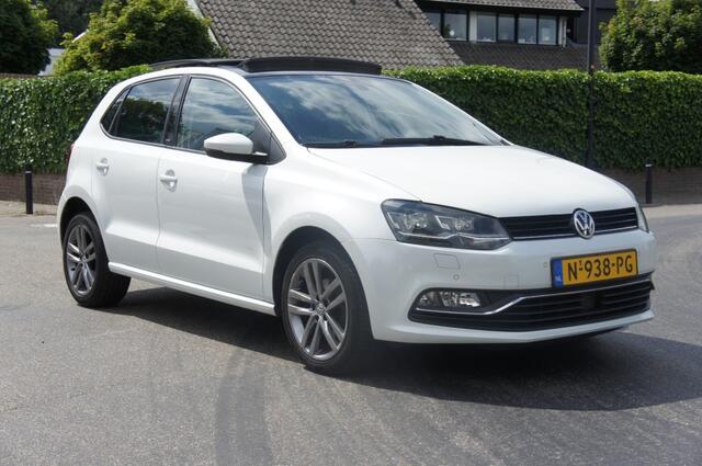 Volkswagen POLO 1.2 TSI ALLSTAR PANORAMA/PARELMOER/CRUISEADAPTIEF/APPLECARPLAY-ANDROID.AUTO KEURIGE STAAT