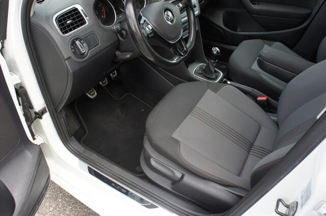 Volkswagen POLO 1.2 TSI ALLSTAR PANORAMA/PARELMOER/CRUISEADAPTIEF/APPLECARPLAY-ANDROID.AUTO KEURIGE STAAT