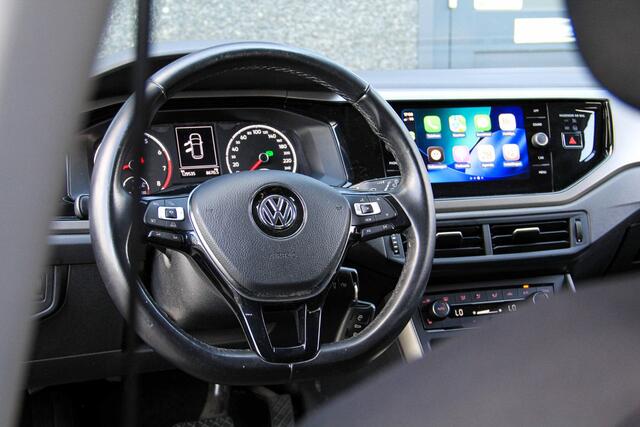 Volkswagen POLO 1.0 TSI Comfortline Business | DSG | Apple Carplay | Stoelverwarming | Reflex Zilver | 1e lak | Aantoonbaar onderhouden