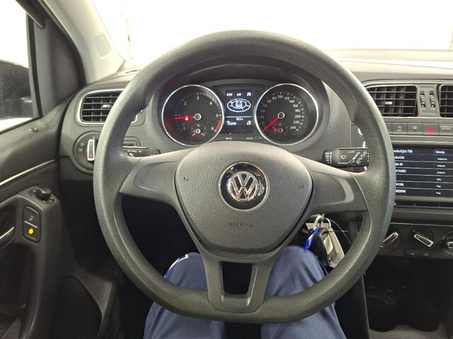Volkswagen POLO 1.4 TDI Comfortline NAVI CRUISE AIRCO NAP PAS