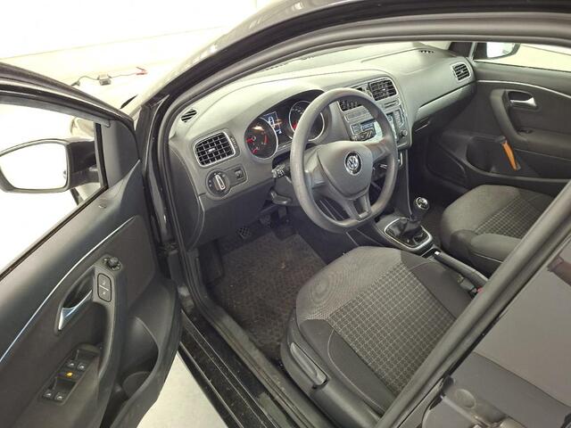 Volkswagen POLO 1.4 TDI Comfortline NAVI CRUISE AIRCO NAP PAS