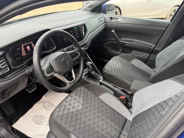 Volkswagen POLO 1.0 TSI R-Line Business PANORAMADAK | FULL LED MATRIX | VIRTUAL DISPLAY | CAMERA | ADAPTIVE CRUISE CONTROL | ANDROID/APPLE CARPLAY | KEYLESS GO/ENTRY | STOELVERWARMING | INKLAPBARE SPIEGELS |