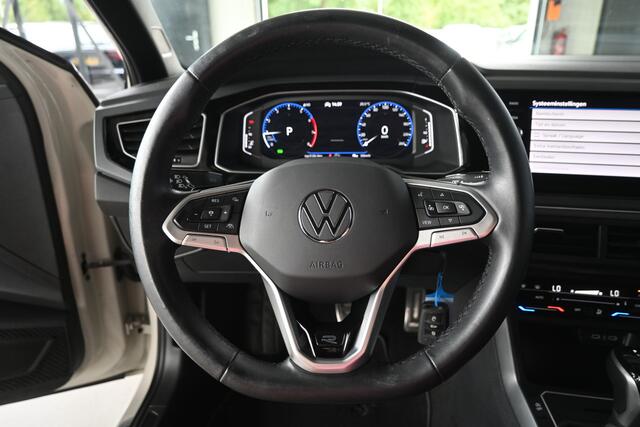 Volkswagen POLO 1.0 TSI R-Line Business Nieuw Model! Automaat Navigatie Carplay Virtual LED Rijklaarprijs! Inruil Mogelijk!