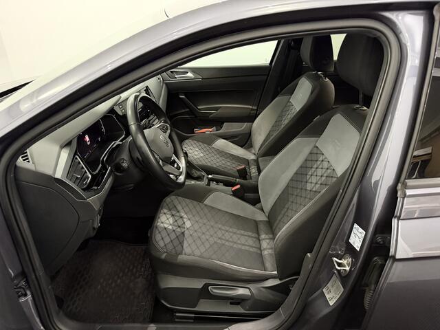 Volkswagen POLO 1.0 TSI R-Line Camera, Navi, Virtual desk, Stoelverwarming, Keyless start, Cruise control adaptief, A start stop