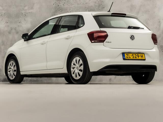 Volkswagen POLO 1.0 Sportline (APPLE CARPLAY, CRUISE, SPORTSTOELEN, BLUETOOTH, NIEUWE APK, ARMSTEUN, NIEUWSTAAT)