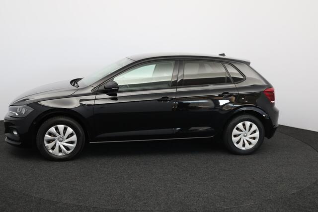 Volkswagen POLO 1.0 TSI Comfortline Business/ PDC V+A/ Extra getint glas/ Adaptive Cruise/ Apple + Android/ DAB+/ Navi/ Clima/ Bluetooth/ Armsteun/ Multi. LEDER. Stuur/ Mistl./ LED Dagrijverl.