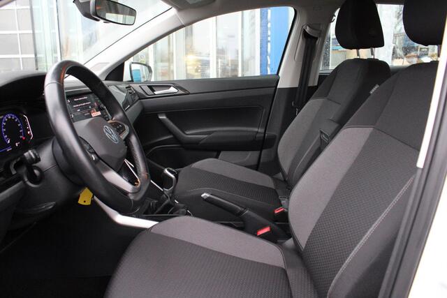 Volkswagen POLO 1.0 TSI Life | Virtual Cockpit| Stoelverwarming | Airco | 37.000 km!