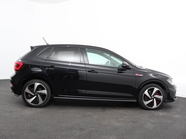 Volkswagen POLO 2.0 TSI GTI 207pk Automaat Digitale Cockpit Navigatie Apple Carplay/Android Auto Climate Control Extra getint Glas Stoelverwarming Dab Led Adaptive Cruise Control