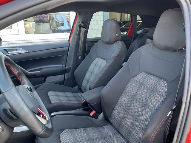 Volkswagen POLO 2.0 TSI GTI / AUTOMAAT/ 207 PK/ PANO/ BLACK STYLE/ CAMERA/ PARK. SENSOREN/ IQ. LIGHT/ DIGITAL DAHBOARD/ KEYLESS/ APP CONNECT/ STOELVERWARM./ ADAPT. CRUISE/ NAVI/ CLIMA/ DAB/ 18" LMV