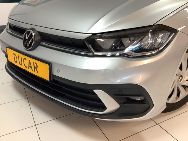 Volkswagen POLO 1.0 TSI Life Automaat, PDC vóór en achter, Adaptieve Cruise Control, stoelverwarming