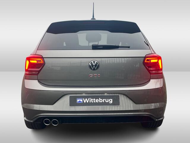 Volkswagen POLO 2.0 TSI GTI 207pk / Panorama dak / Full Led / 17 Inch / Virtual Cockpit / Camera / Climate control / Adaptive Cruise / 17''LMV HAL