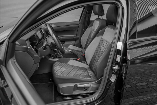 Volkswagen POLO 1.0 TSI R-Line Pano Camera IQ Light ACC Virtual Cockpit