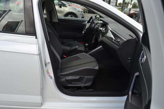 Volkswagen POLO 1.0 TSI Highline | Climatronic | Carplay | Adap. Cruise | Trekhaak |