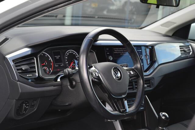 Volkswagen POLO 1.0 TSI Highline | Climatronic | Carplay | Adap. Cruise | Trekhaak |