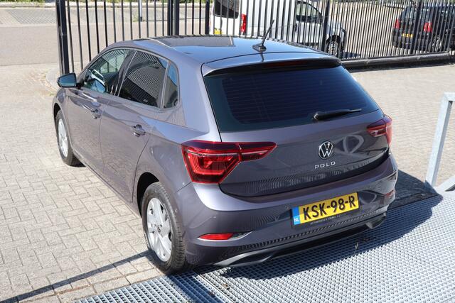 Volkswagen POLO 1.0 TSI Style Automaat! Apple carplay/Stoelverwarming/Adaptieve cruise control/Parkeersensoren/Automatisch inparkeren/DAB/Dodehoek assistent