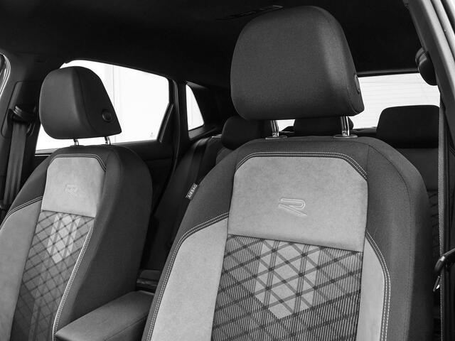 Volkswagen POLO 1.0 TSI 110pk DSG R-Line · Camera · Matrix LED · Stoelverwarming · Apple/Android Car Play · ACC · P-Sensoren · 17"Velgen ·