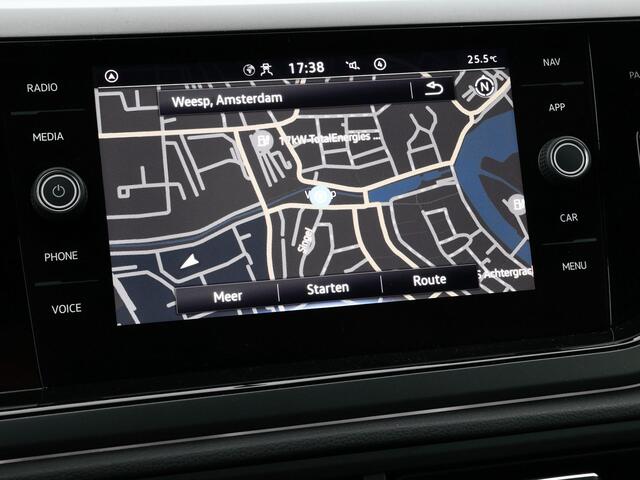 Volkswagen POLO 1.0 TSI 110pk DSG R-Line · Camera · Matrix LED · Stoelverwarming · Apple/Android Car Play · ACC · P-Sensoren · 17"Velgen ·