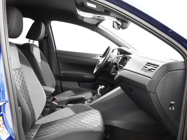 Volkswagen POLO 1.0 TSI 110pk DSG R-Line · Camera · Matrix LED · Stoelverwarming · Apple/Android Car Play · ACC · P-Sensoren · 17"Velgen ·