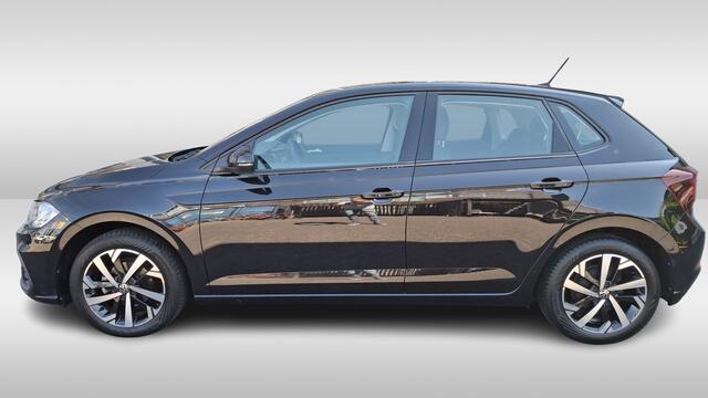 Volkswagen POLO 1.0 TSI Life Navigatie / Parkeersensoren / LMV 16 " / App-connect / LED verlichting / Carplay